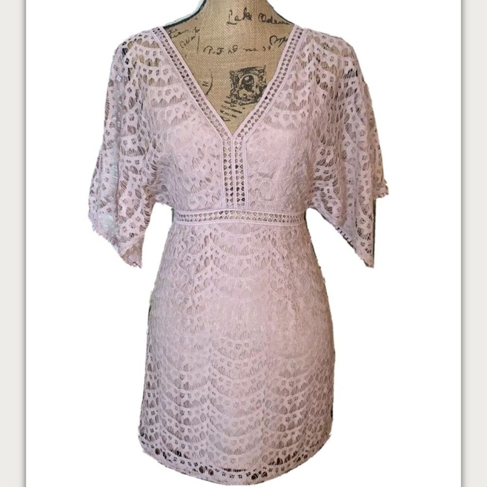 NWT Forever 21 lace tunic size s